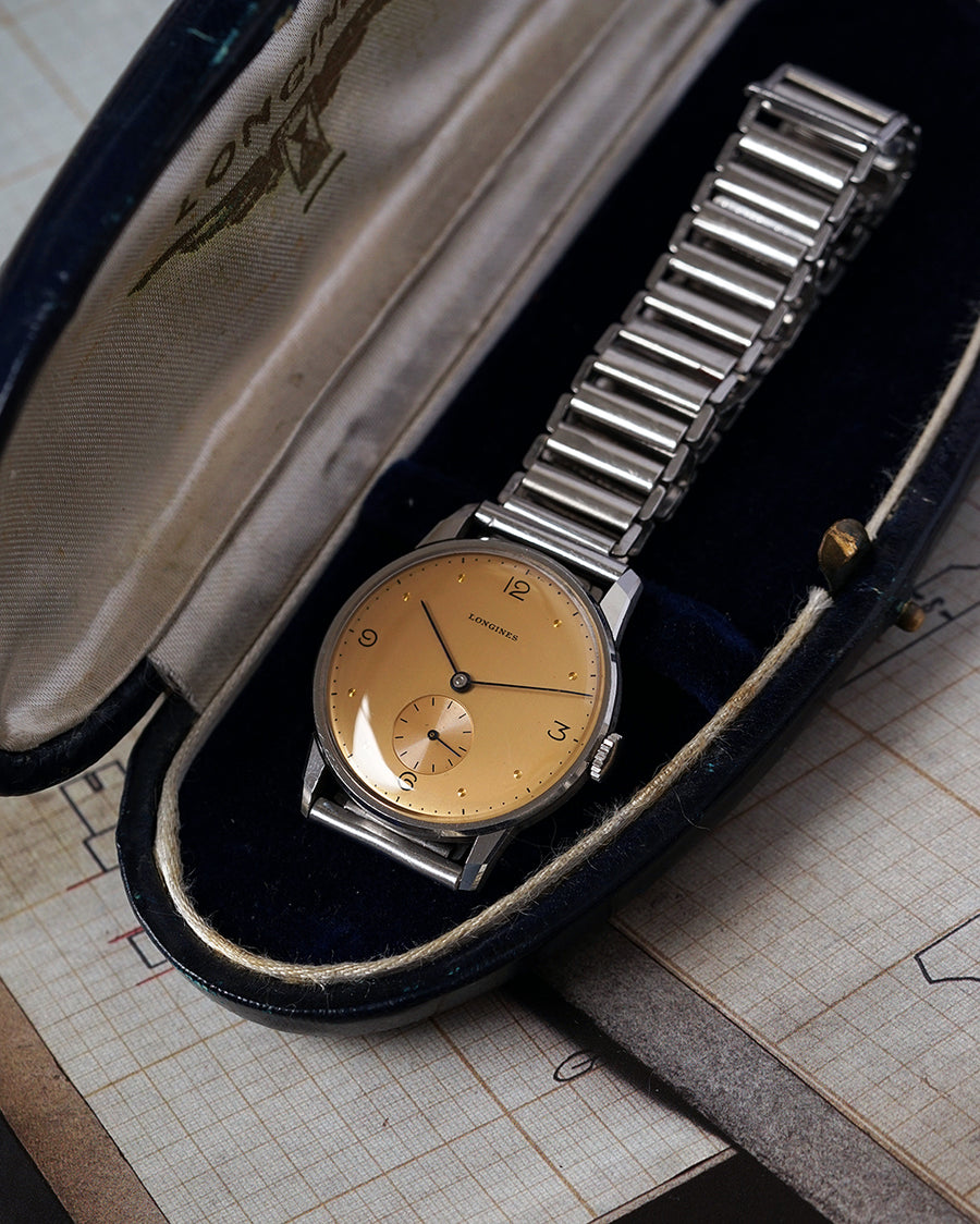 NOS* 1944 Longines Peach-Salmon Dial | Faceted Lugs | Ref.4730 | Cal. 23M | Gay Frères Bamboo Bracelet | Extract From Archives and Box
