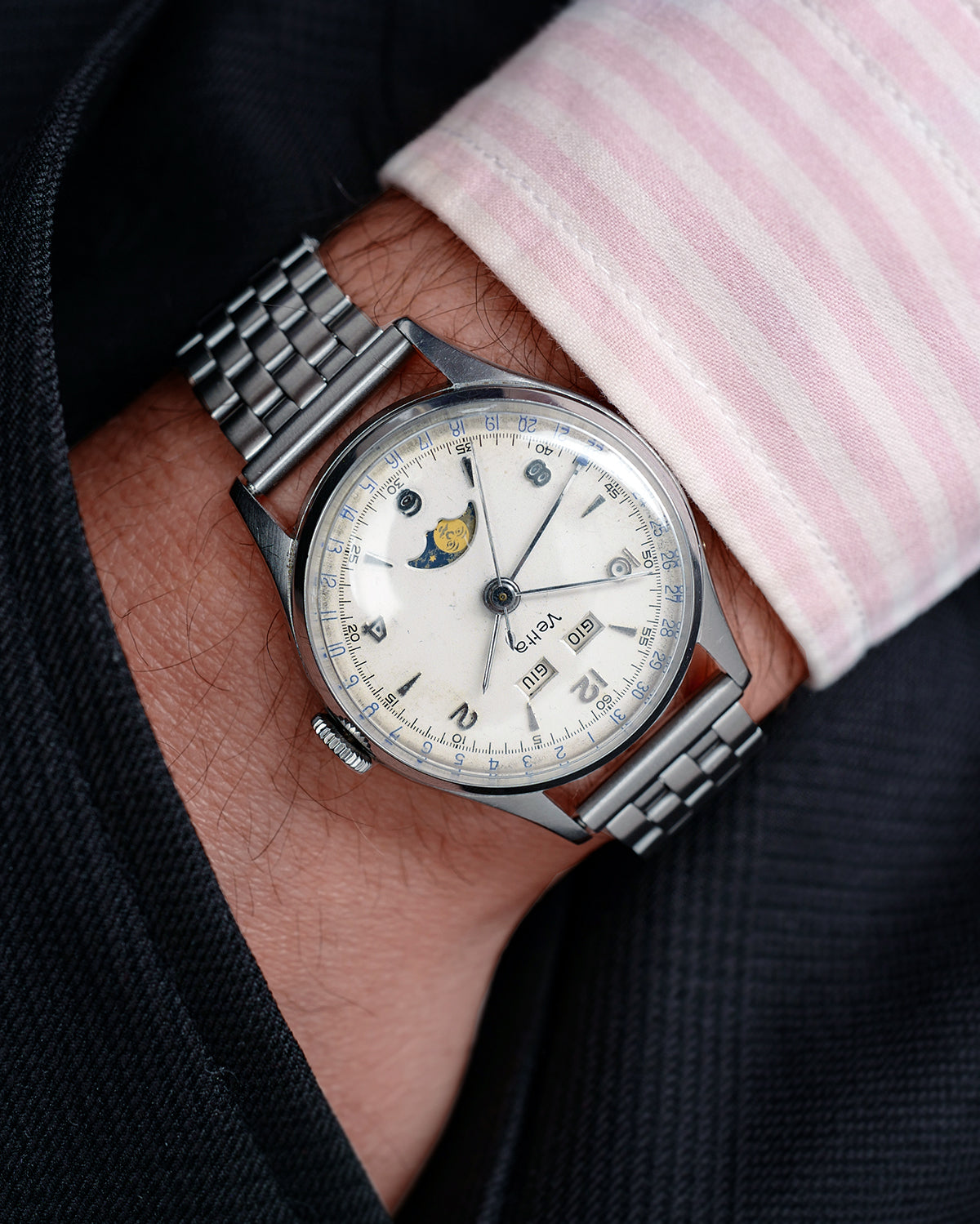 Gold Valjoux 90 1950s Vetta Triple Calendar Moon-Phase 13L