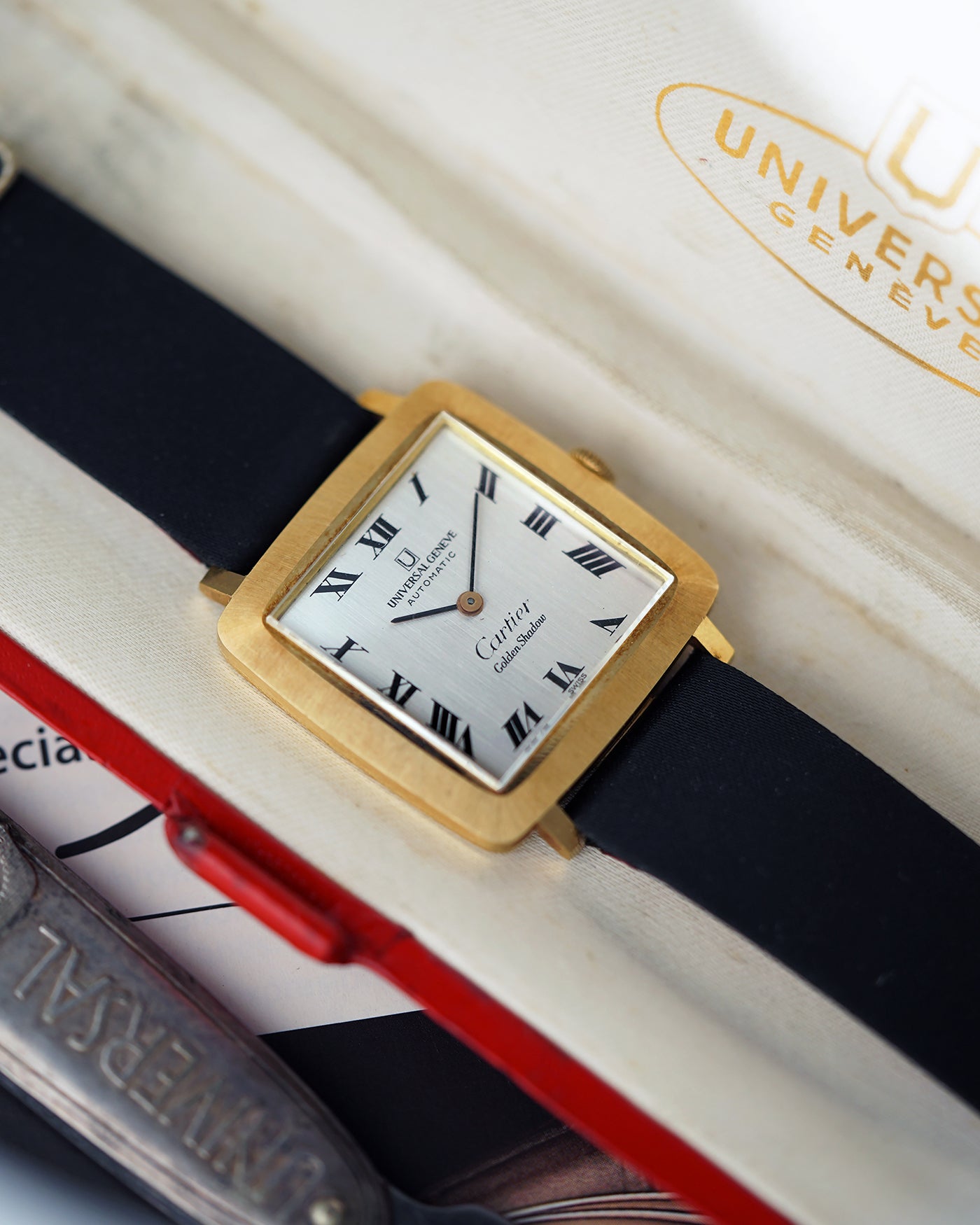 *NOS* 1966 Universal Genève Retailed By Cartier | Cal. 1-66 | Ref.116614/3 | 18Kt Gold | With Box, Original Strap and Signed Gold Buckle