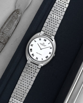 Universal geneve white discount shadow